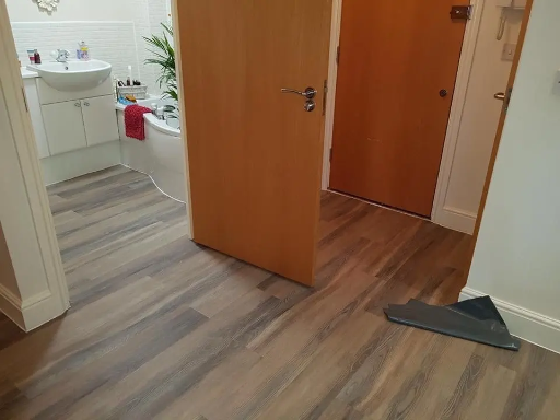 Flooring London 4 Medium